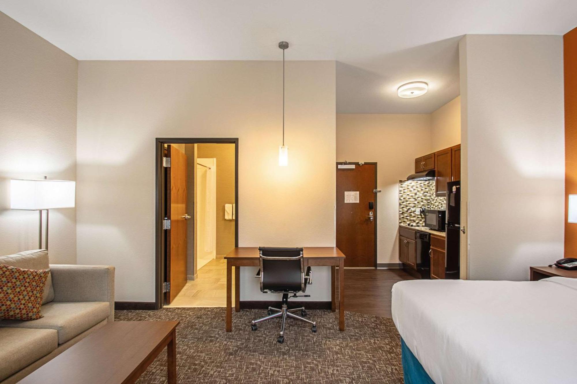 Mainstay Suites Madison - Monona Экстерьер фото