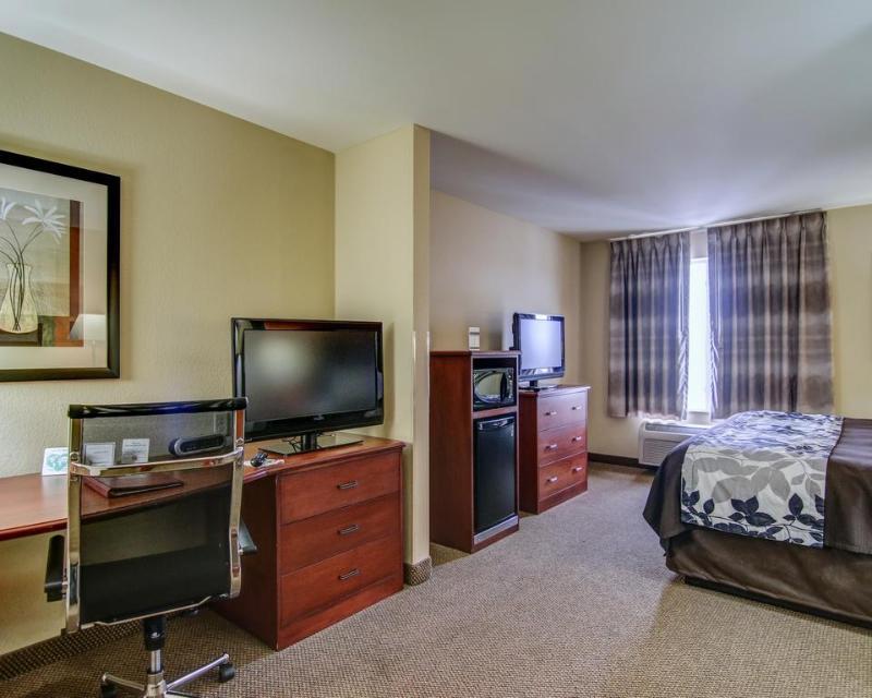 Mainstay Suites Madison - Monona Экстерьер фото