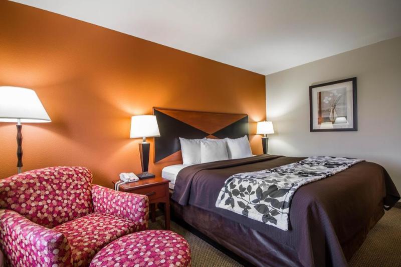 Mainstay Suites Madison - Monona Экстерьер фото