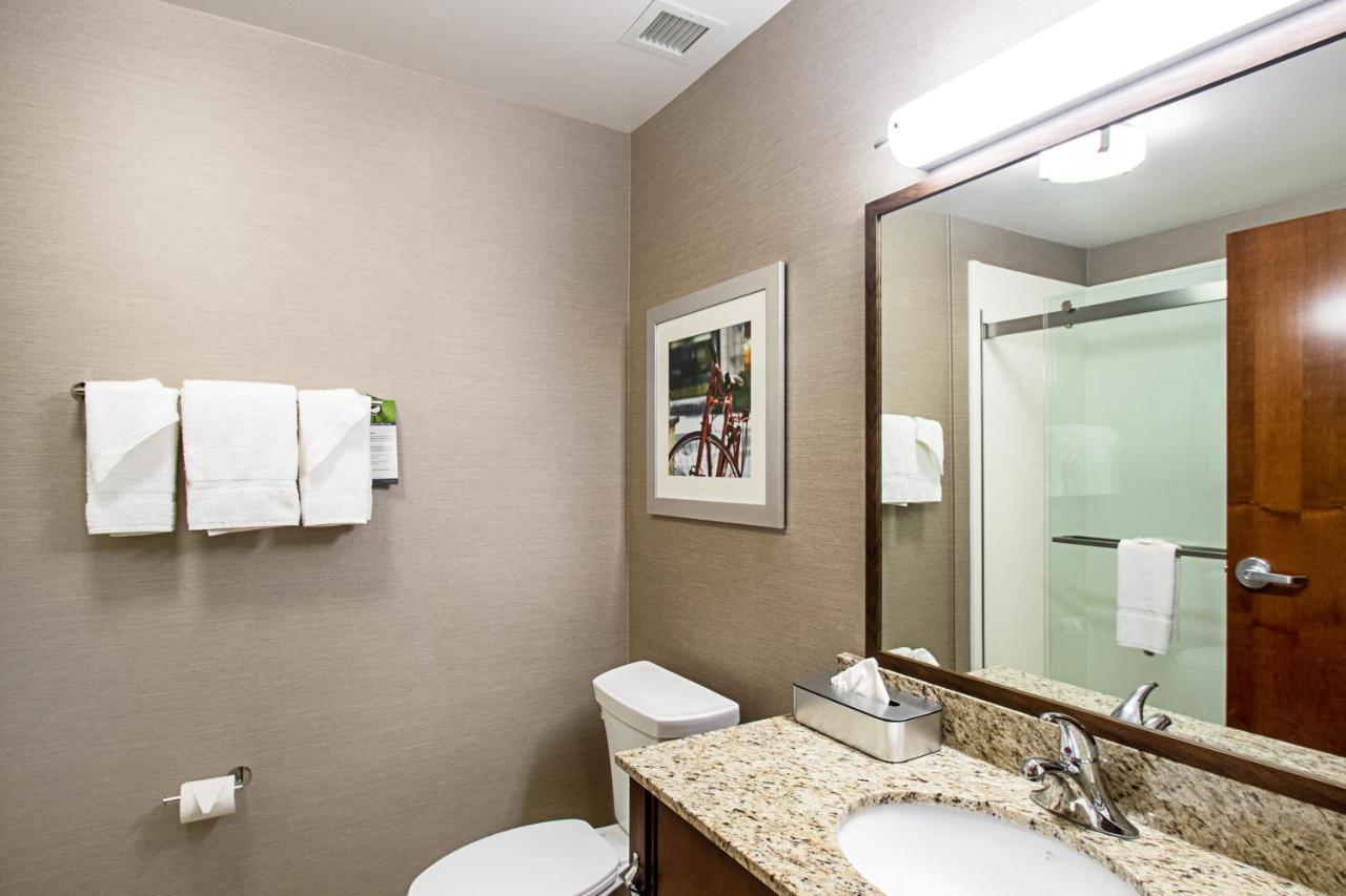 Mainstay Suites Madison - Monona Экстерьер фото
